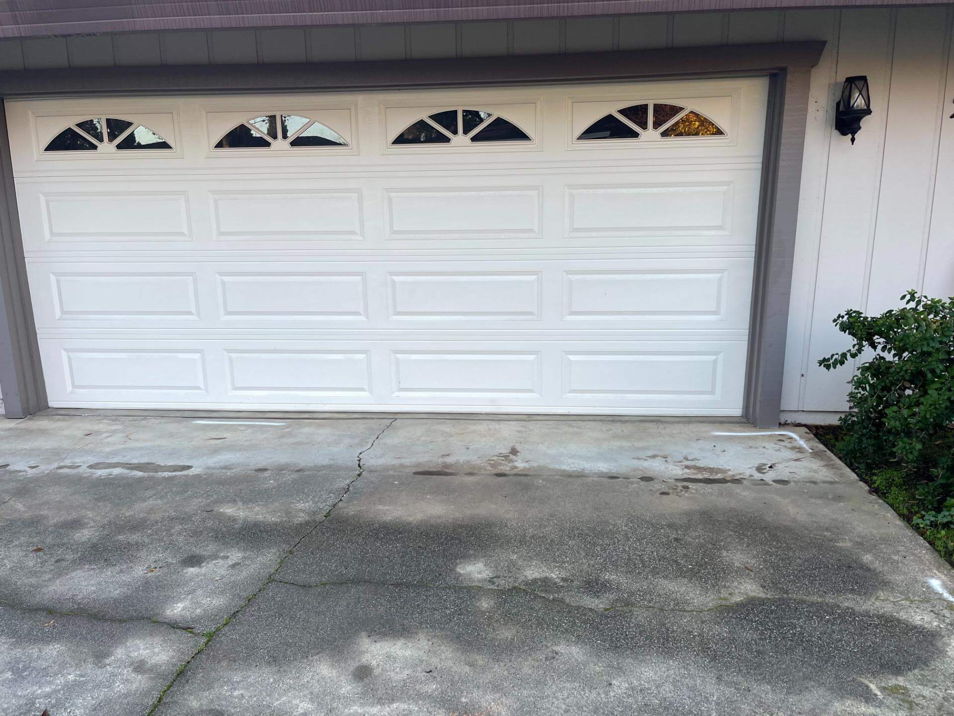 Cracked driveway concrete demolition Dallas Fort Worth TX